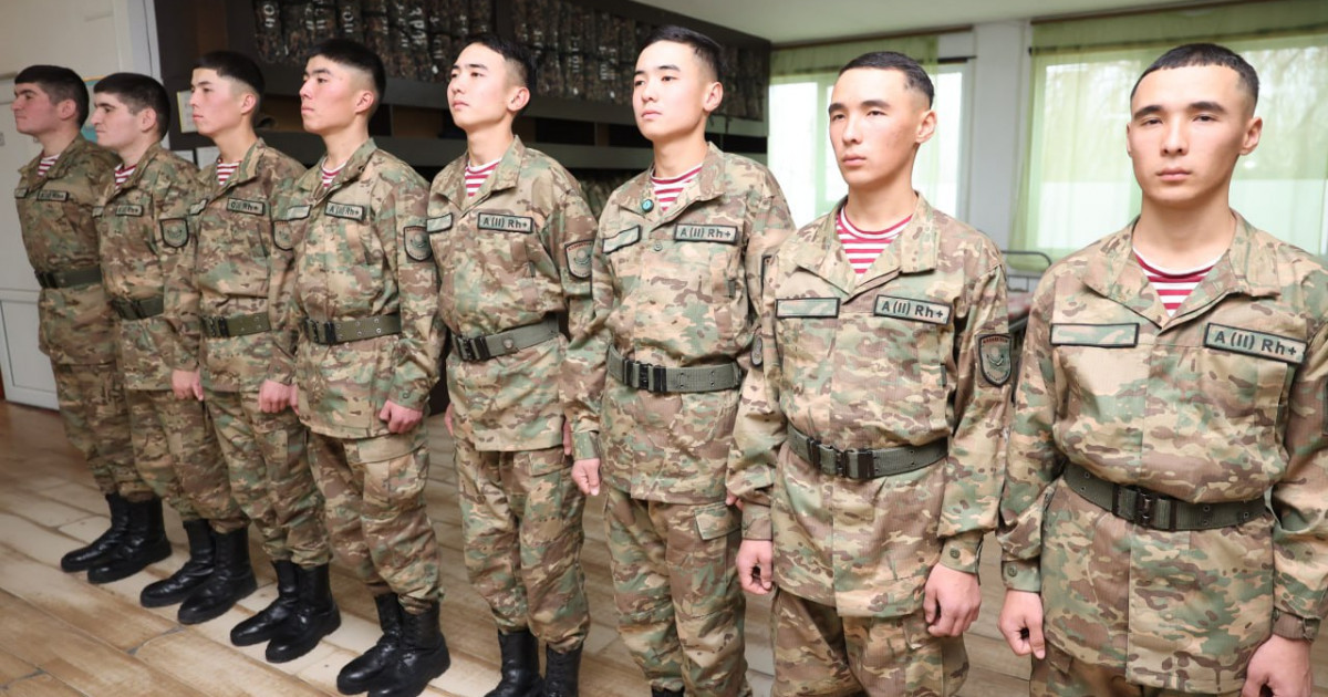 Ұлттық ұланда биыл бір мезетте 4 егіз жұп сарбаз борышын өтеп жүр