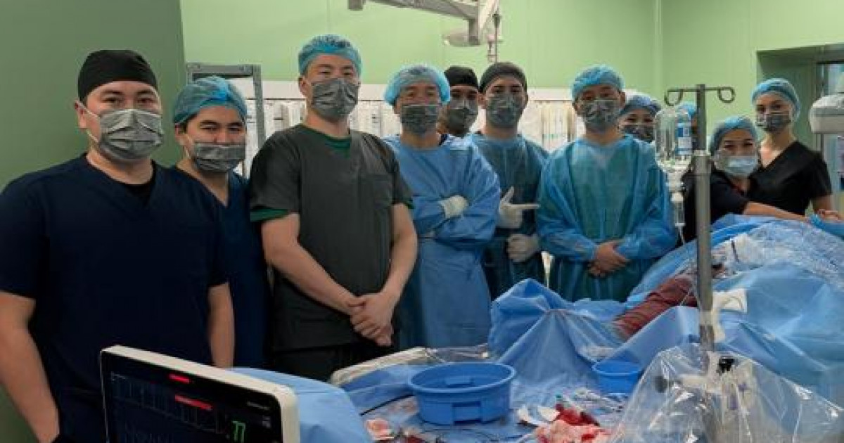 Алматы қалалық кардиология орталығында жүкті әйелге алғаш рет рентгенсіз бірегей ота жасалды