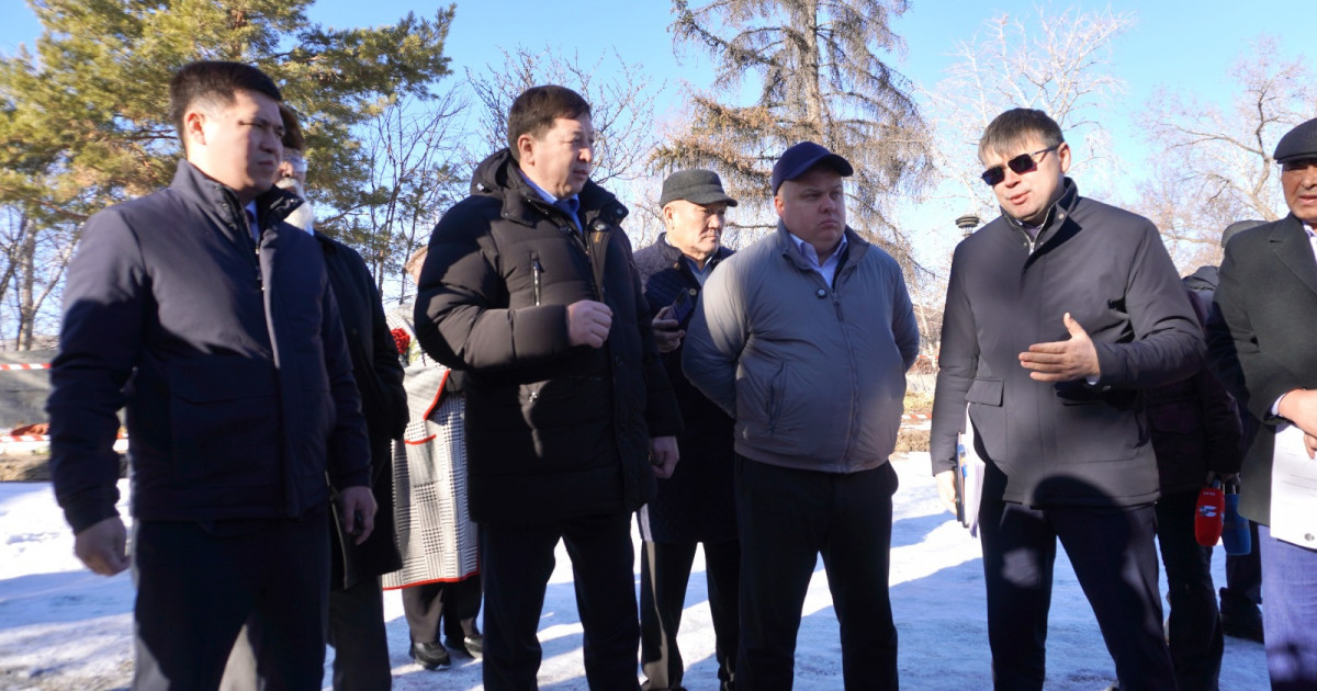 Депутаттар Талғардағы магистральдық су таратқыш құрылысының тоқтап қалуына байланысты мәселе көтерді