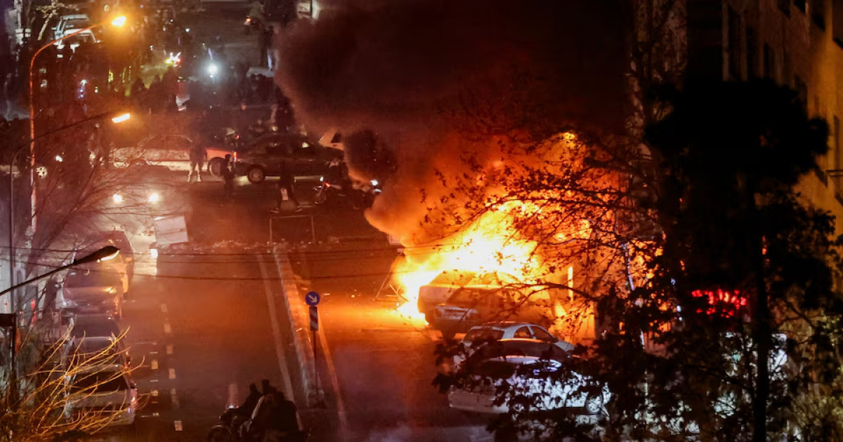 Ирандағы наразылықтар: ресми есеп бойынша қаза болғандар саны 5 000-ға жетті — Reuters