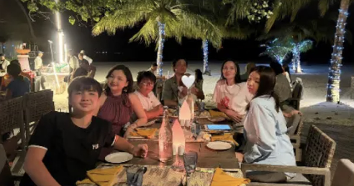 «Сезімнің болмысы бөлек»: Қайрат Нұртас пен Жұлдыз Әбдікәрімованың тұңғыш қызы 18 жасқа толды