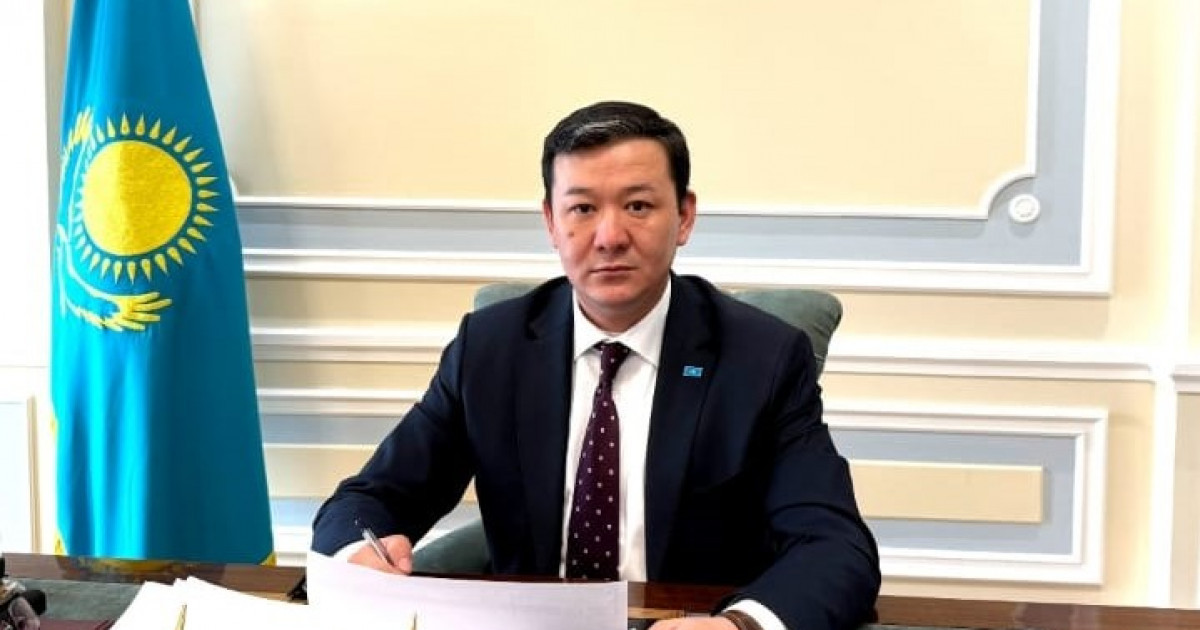 Театр ұжымы Конституцияда бекітілген нормаларды талқылады