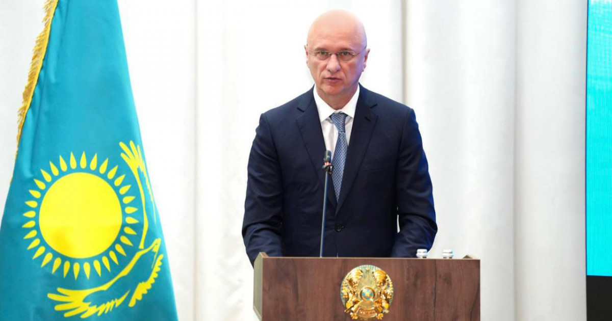 Жаңа Конституция жобасы: Роман Скляр Энергетика министрлігінің алқа отырысын өткізді
