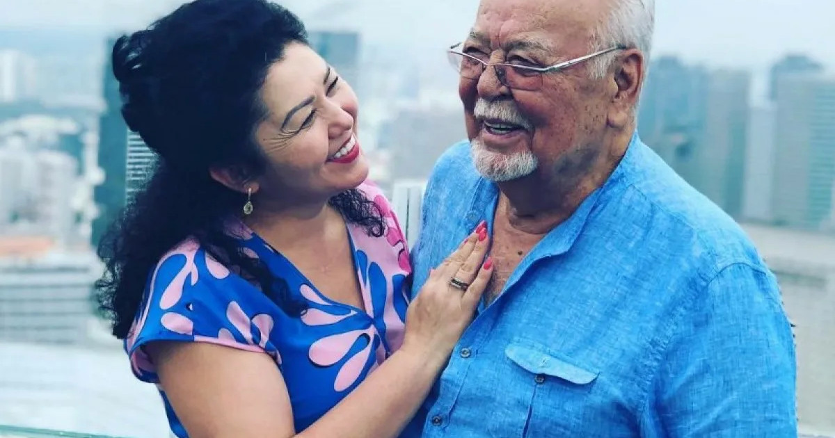 «Жаныма түскен қайғы жазылмастай...»: Асанәлі Әшімовтің жұбайы жантебірентер жазба жариялады