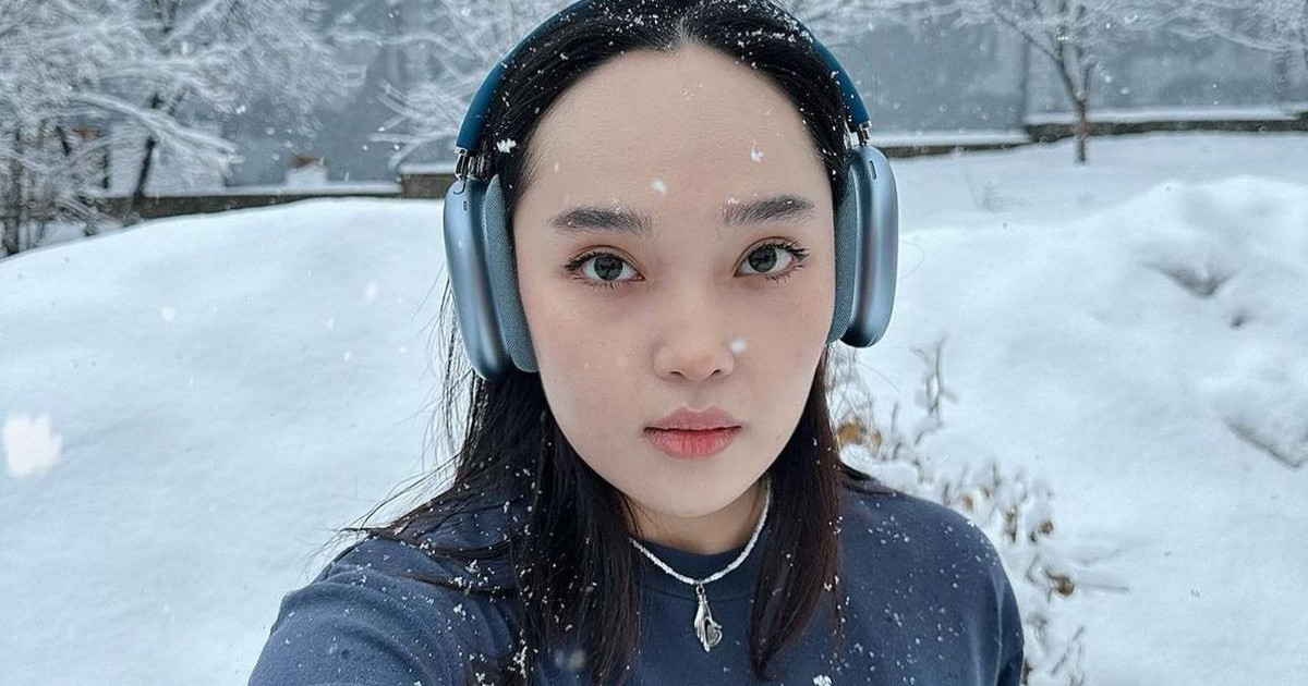 «Жерден алып, жерге салады...»: Айжұлдыз Адайбекова әйелдің қоғамдағы рөлі туралы айтты