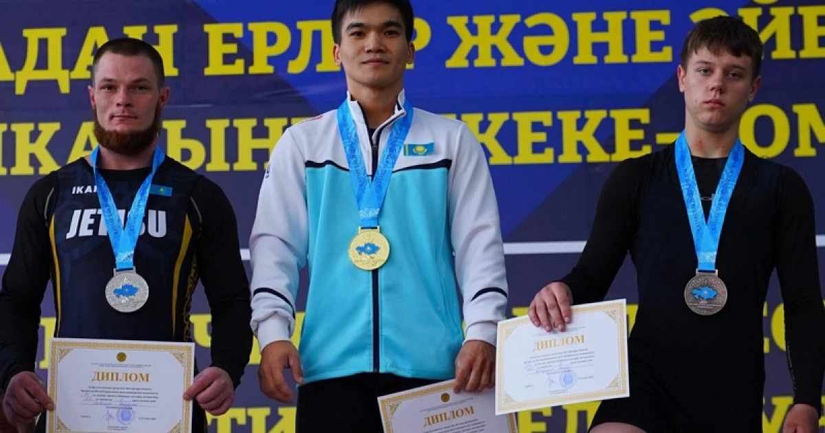 Ауыр атлетика: Қазақстан чемпионатында жеті рекорд жаңарды