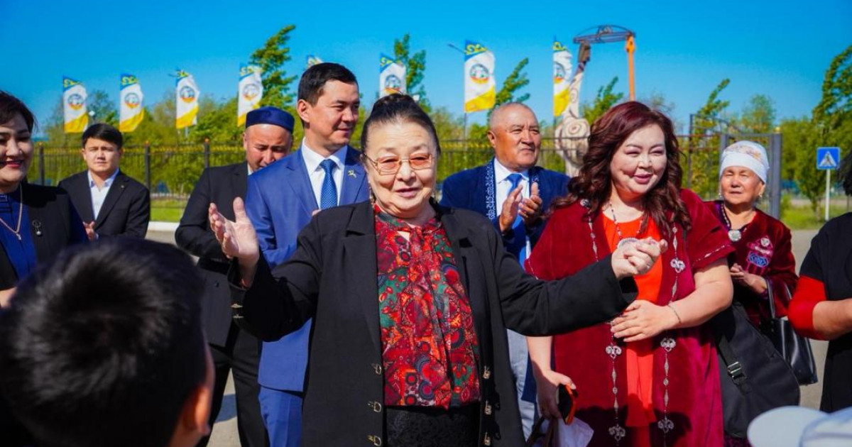 Қазақ киносының аңызы Меруерт Өтекешоваға арналған шығармашылық кеш өтті