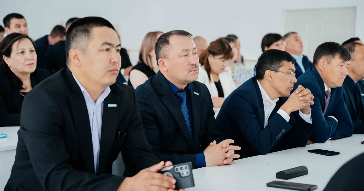 Модульдік оқу: Батыс Қазақстан облысында «AMANAT» партиясының белсенділері өз құзыретін дамытуда