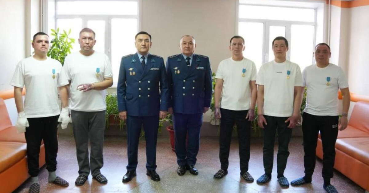 Шахтинскіде тұрғындарды құтқарған бес полицей 