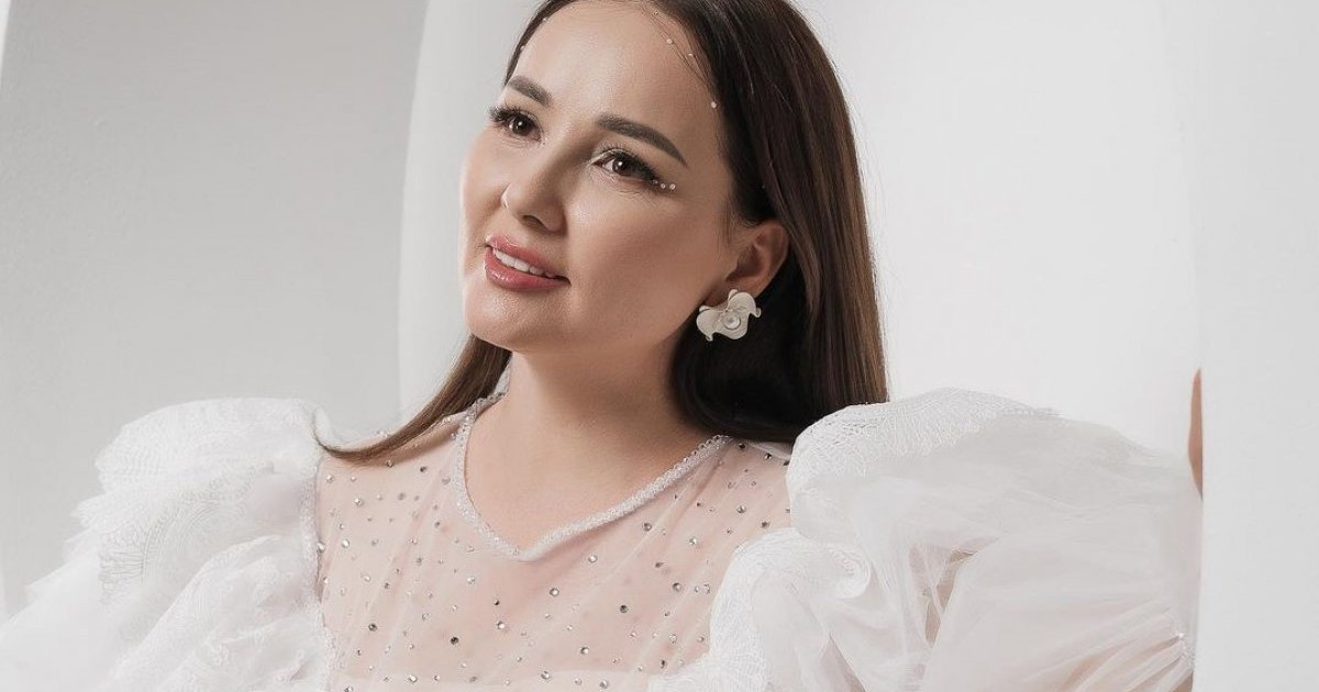 Әнші Жазира Байырбекова тегін өзгертті