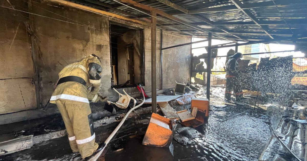 Бурабайда қонақүй өртенді