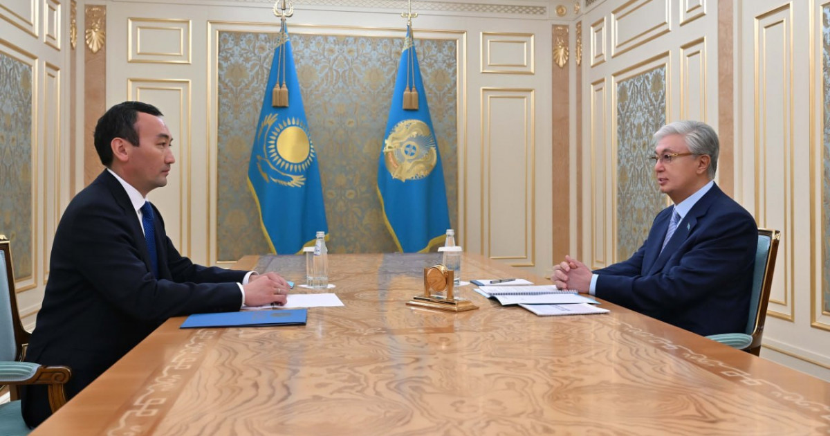 Мемлекет басшысы Ұлытау облысының әкімі Есет Байкенді қабылдады
