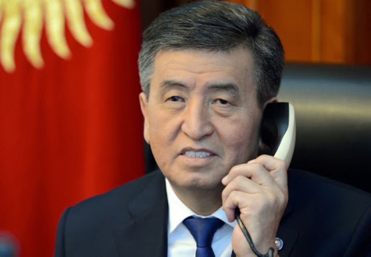 Қырғызстан президенті Қытайдан азаматтарын эвакуациялағаны үшін Қазақстанға алғыс айтты