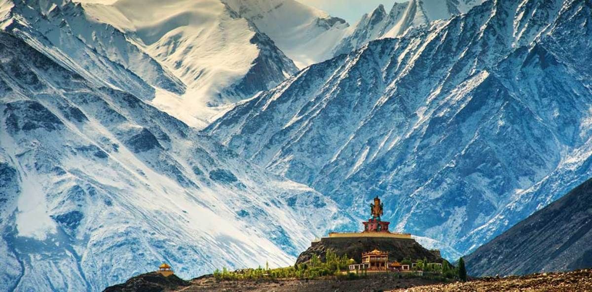 Үндістандықтар 30 жылда бірінші рет Гималайды көрді