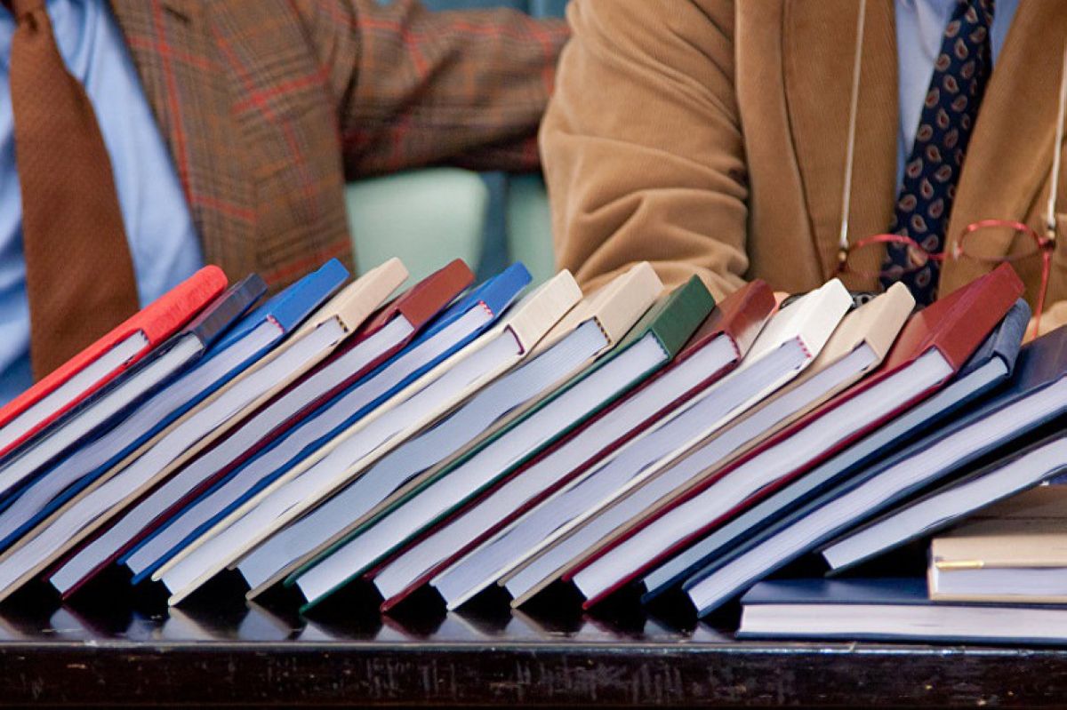 Биылғы түлектерге 53 мың білім гранты бөлінді