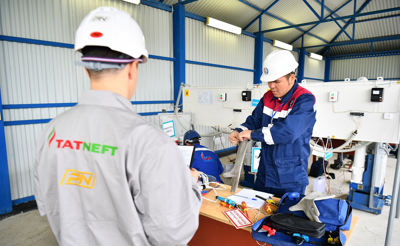 «ҚазМұнайГаз» маңғыстаулық жұмыссыз азаматтарды «Татнефть» компаниясына орналастыруға көмек көрсетуде