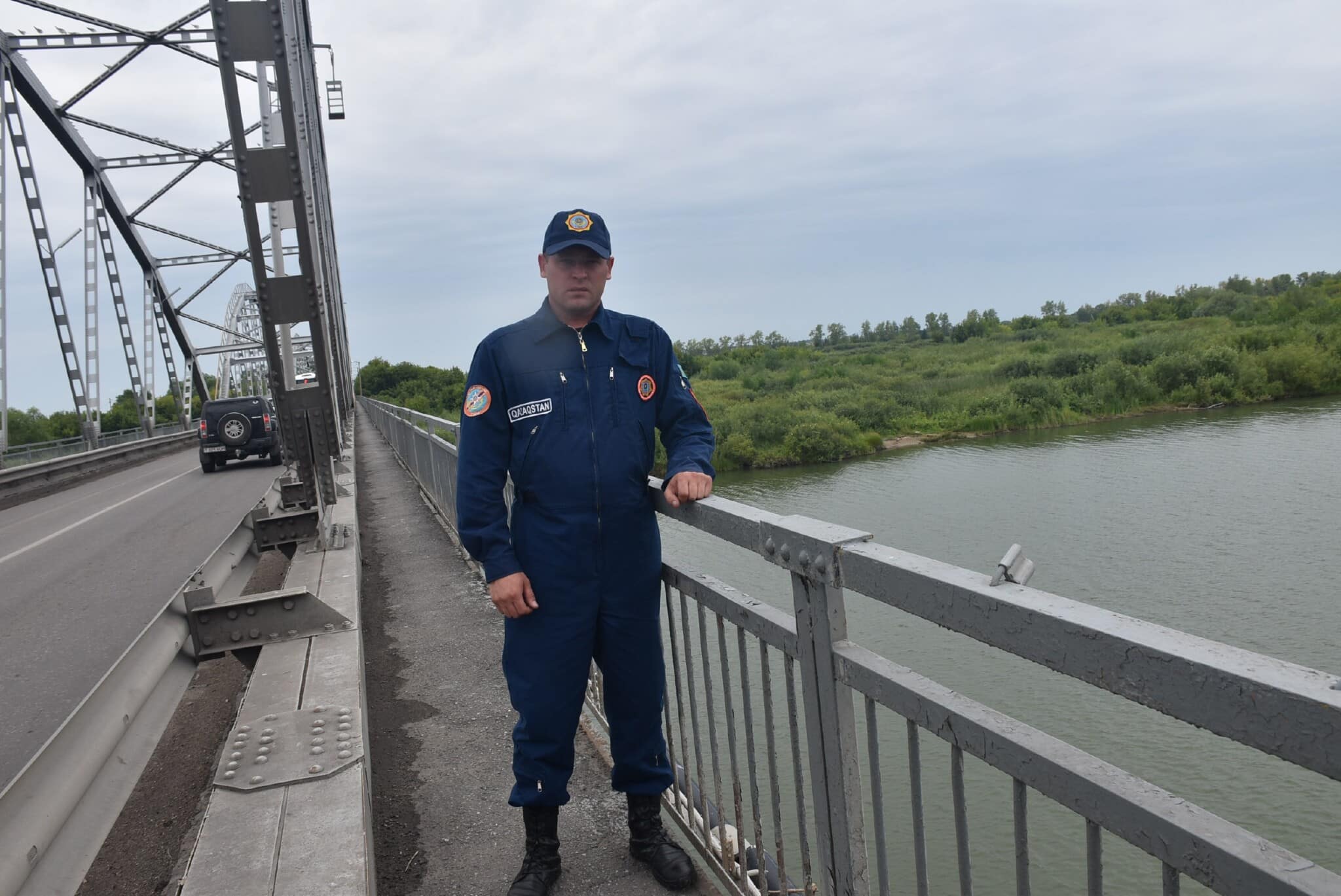 Өмір сүргім келмейді - Петропавлда 4 баланың анасы көпірден секірмек болды