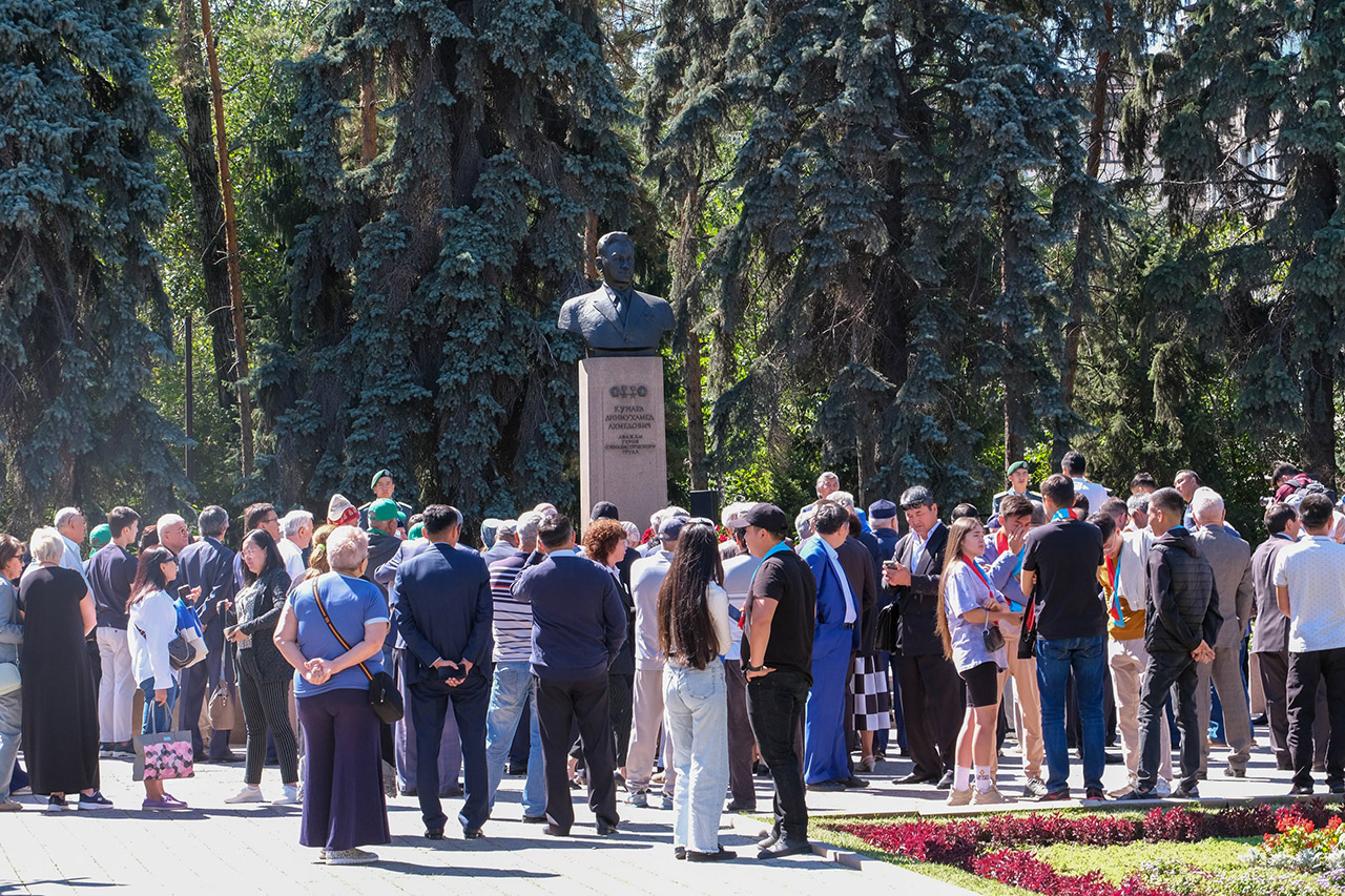 Алматыда Дінмұхамед Қонаевты еске алу шарасы өтті