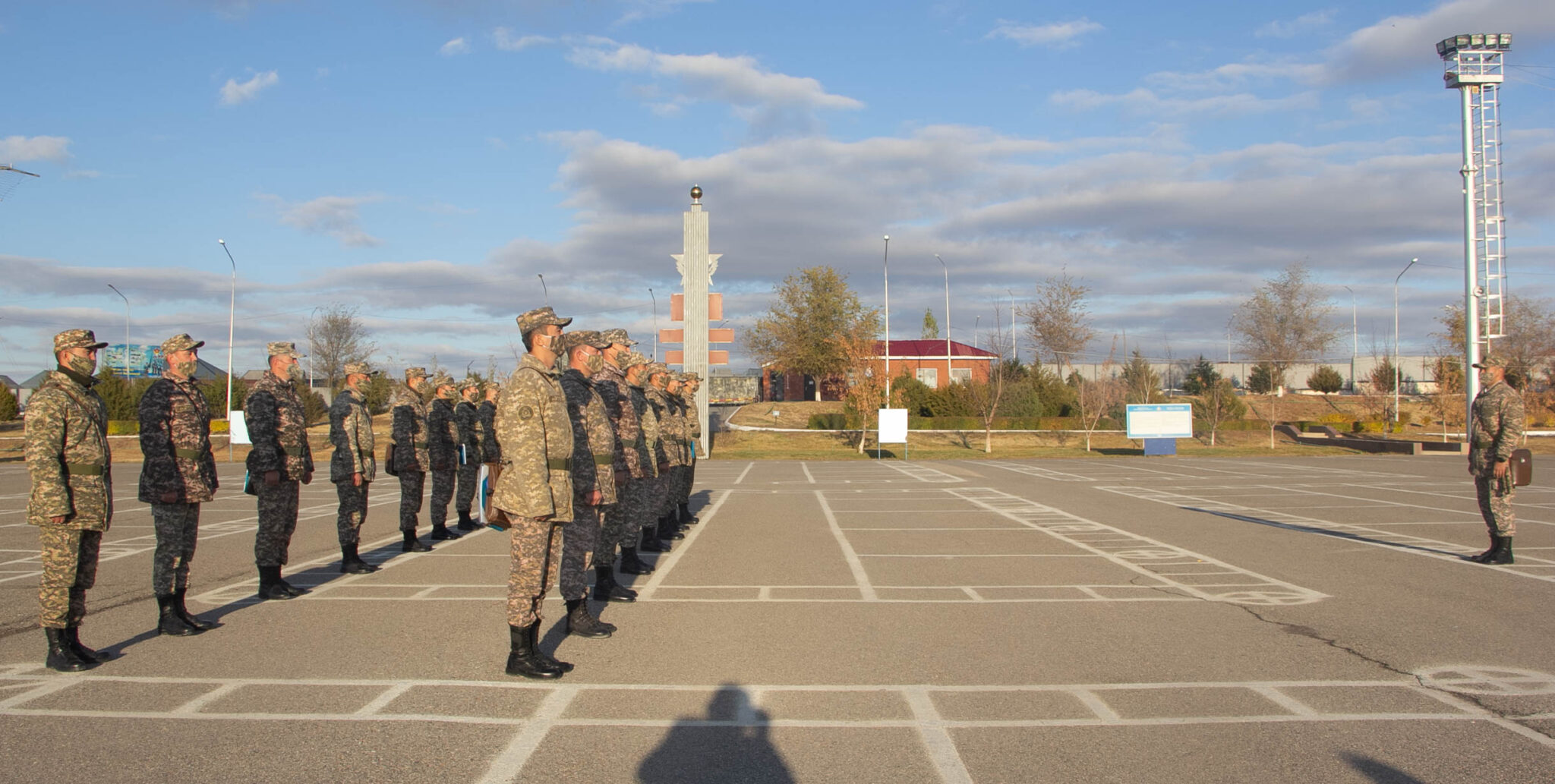 Несие алуға мәжбүрлеген рота командирі лауазымынан шеттетілді