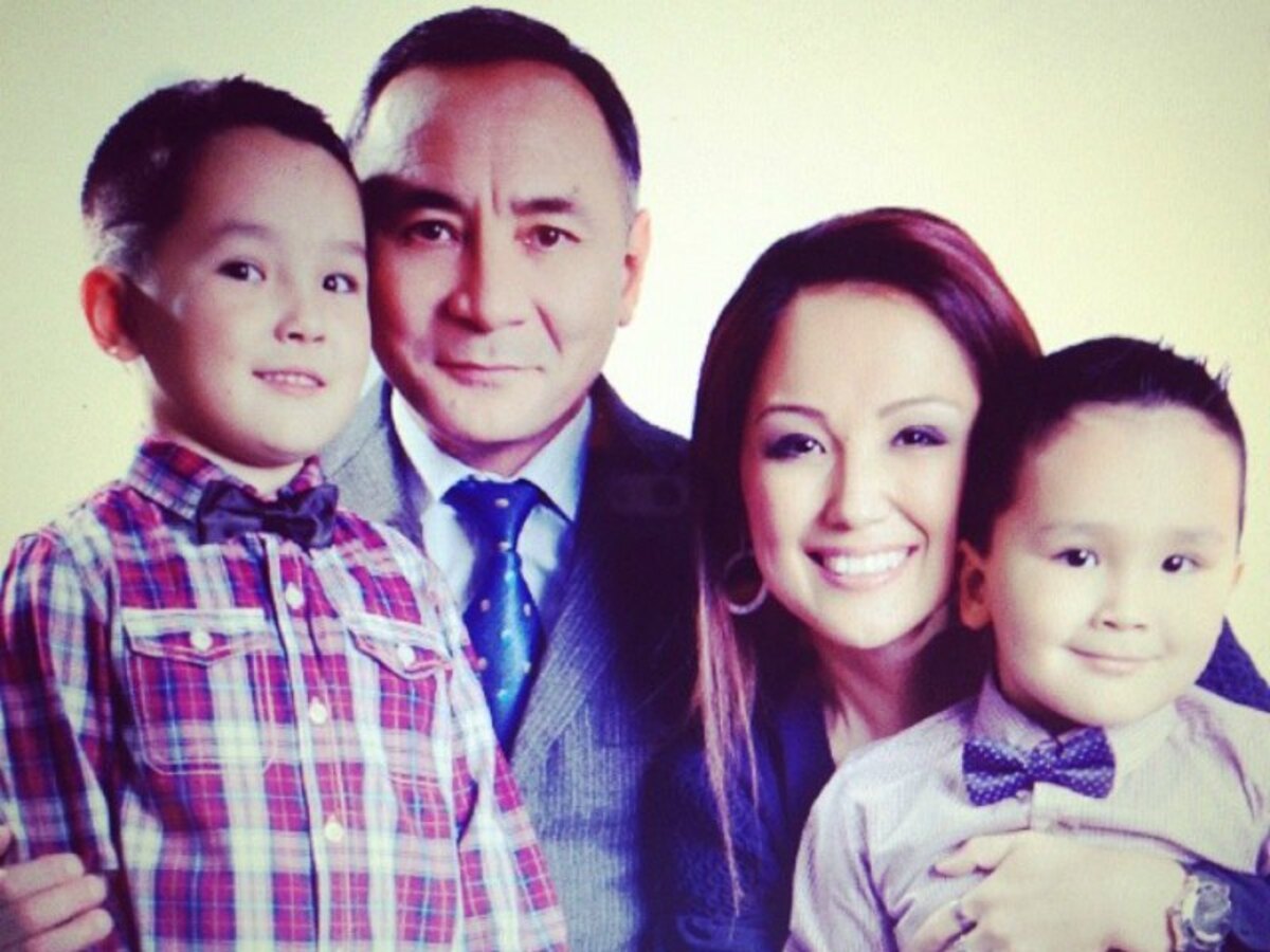 Үлкен кискалары бар блят әжелер