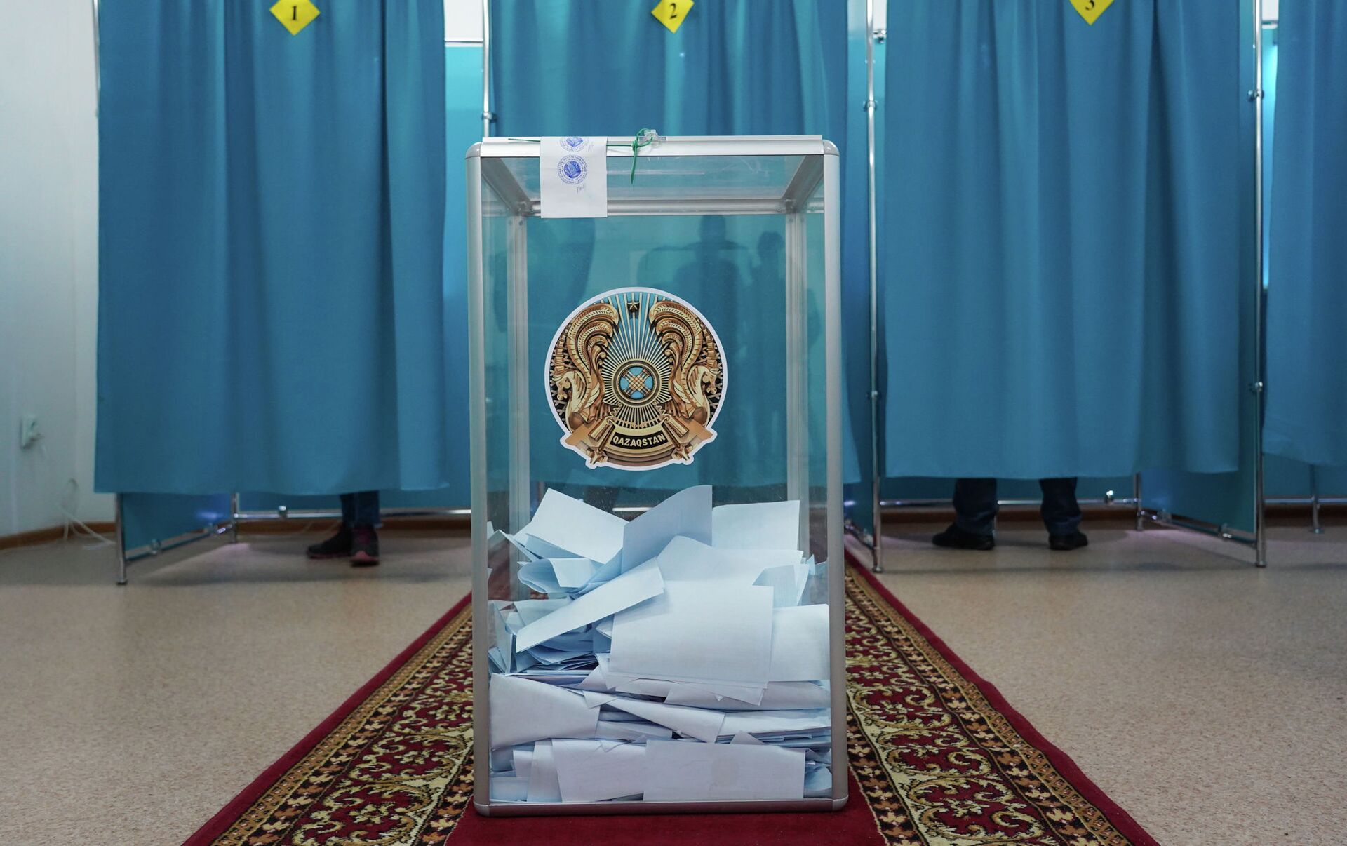 Шетелде Қазақстанның 77 сайлау учаскесі ашылды