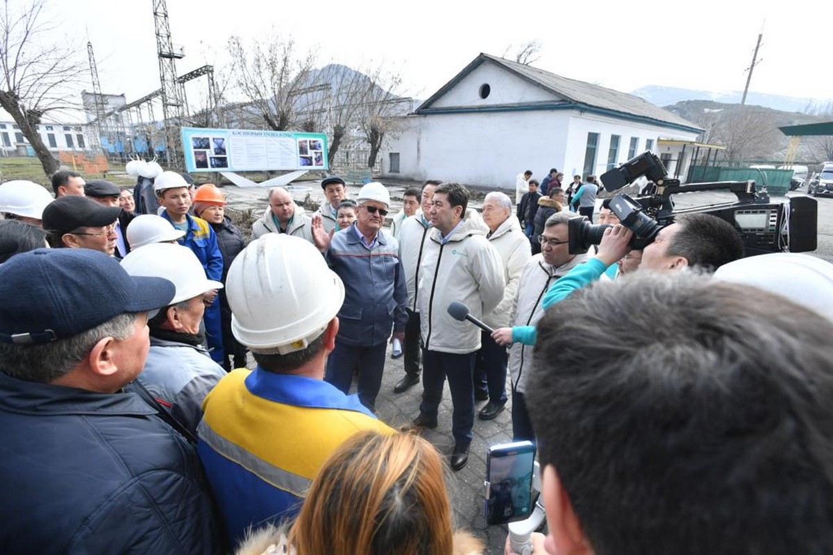 «AMANAT» штабының мүшелері Түркістан облысында сайлаушылармен кездесті