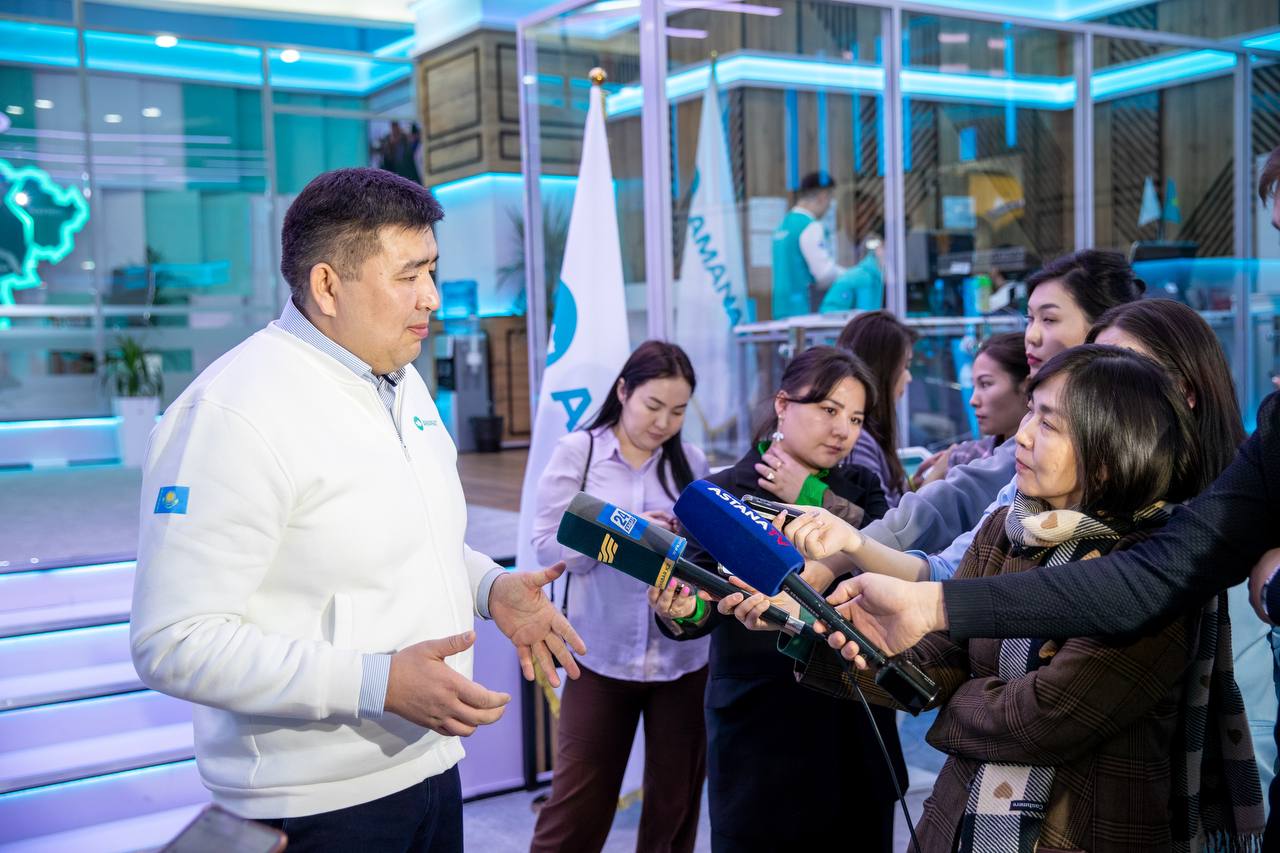 Жаңа форматтағы жұмыспен таныстырды