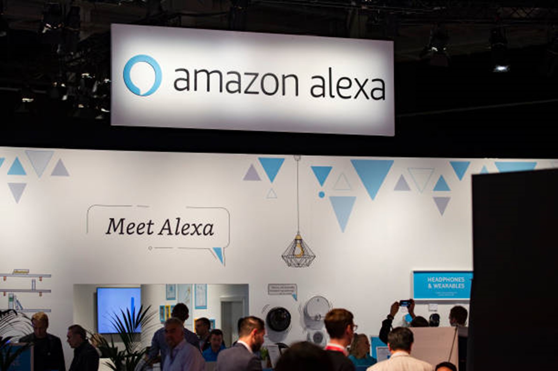 Amazon: Alexa, ақша қайда кетті?