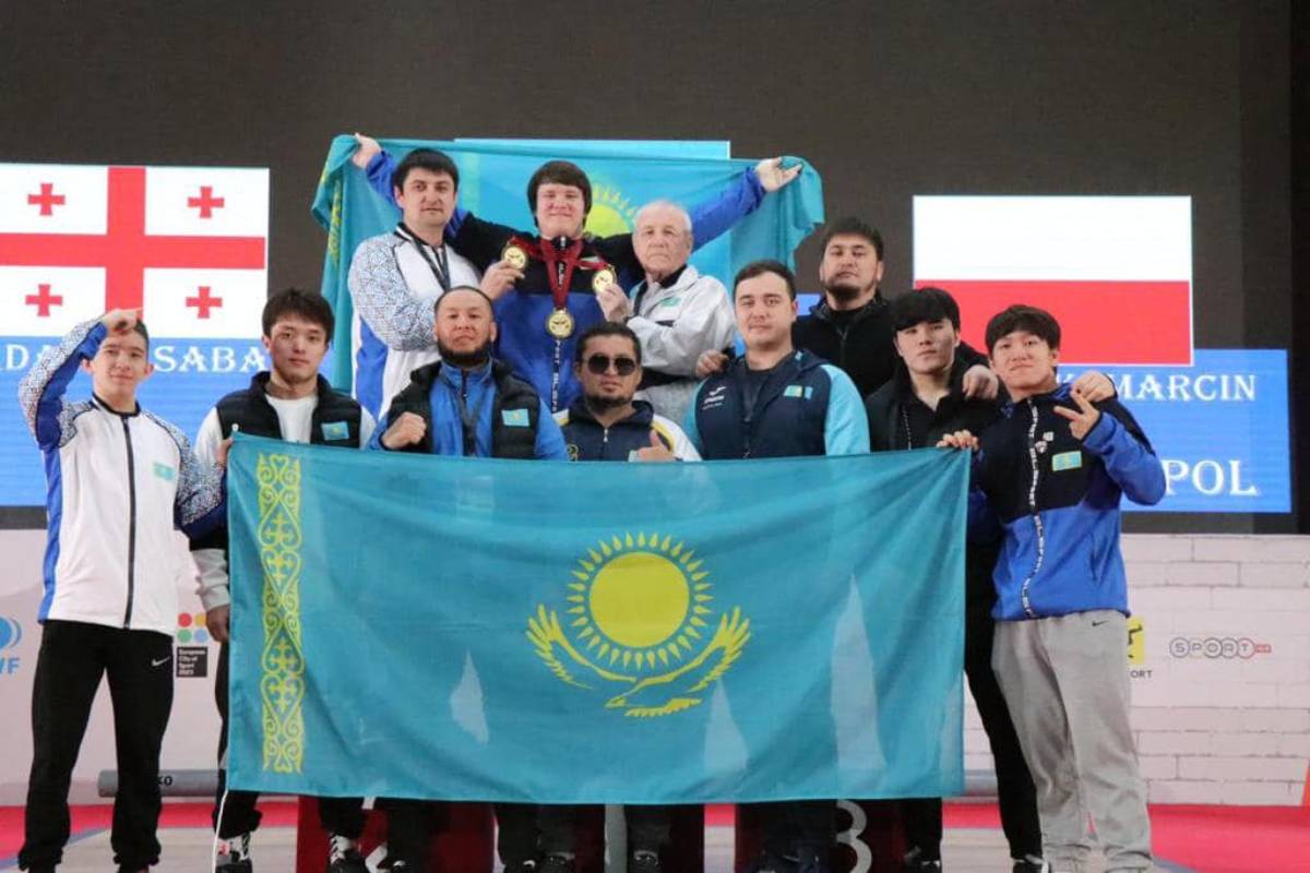 Жасөспірімдер арасындағы әлем чемпионаты: қазақстандық ауыр атлеттер жалпы командалық есепте бірінші орын алды