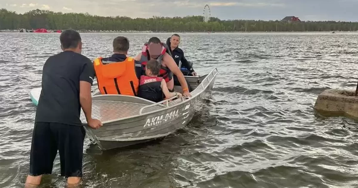 Бурабай көлінде екі шетелдік құтқарылды