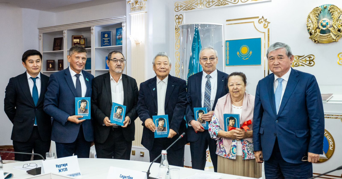 Астанада Оралхан Бөкейдің 80 жылдығы тойлана бастады