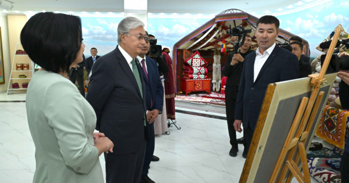 Президент Қызылордада жақында бой көтерген «Анаға тағзым» орталығын аралап көрді