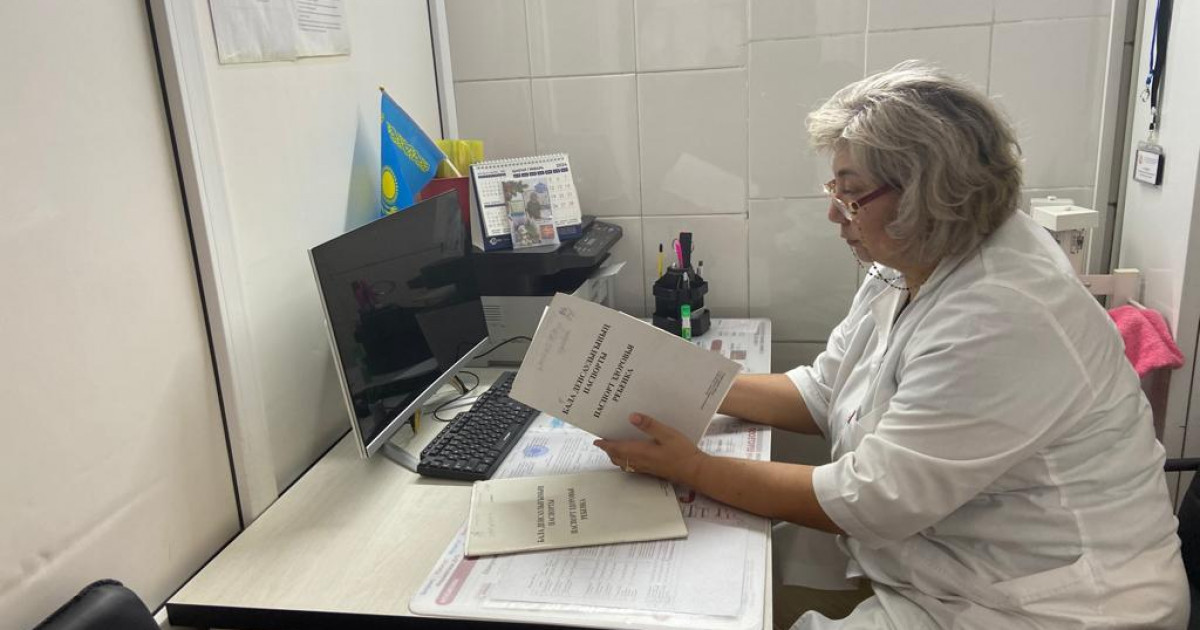 Астанада қайтыс болған адамдарды емханаларға заңсыз тіркеген – прокуратура