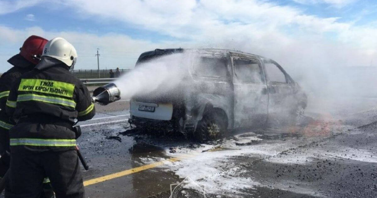 Павлодар облысында көлік өртеніп кетті