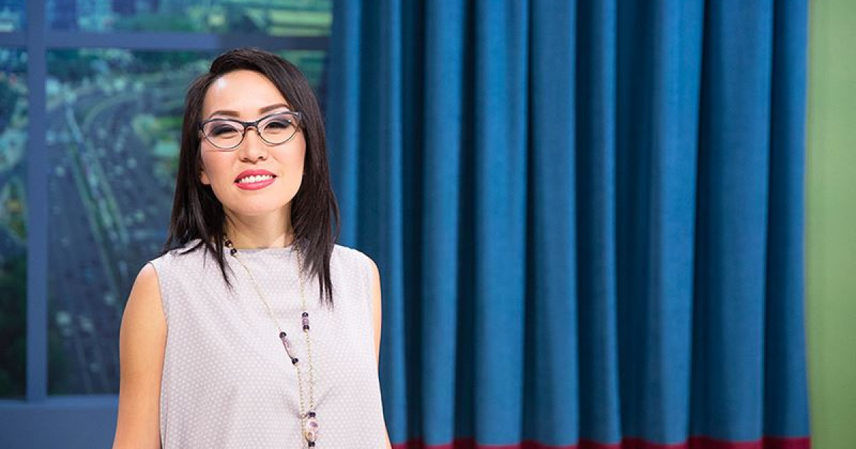 «Қызды да, ұлды да шаңырақ көтеруге асықтырмаңыздар!» – Дина Төлепберген