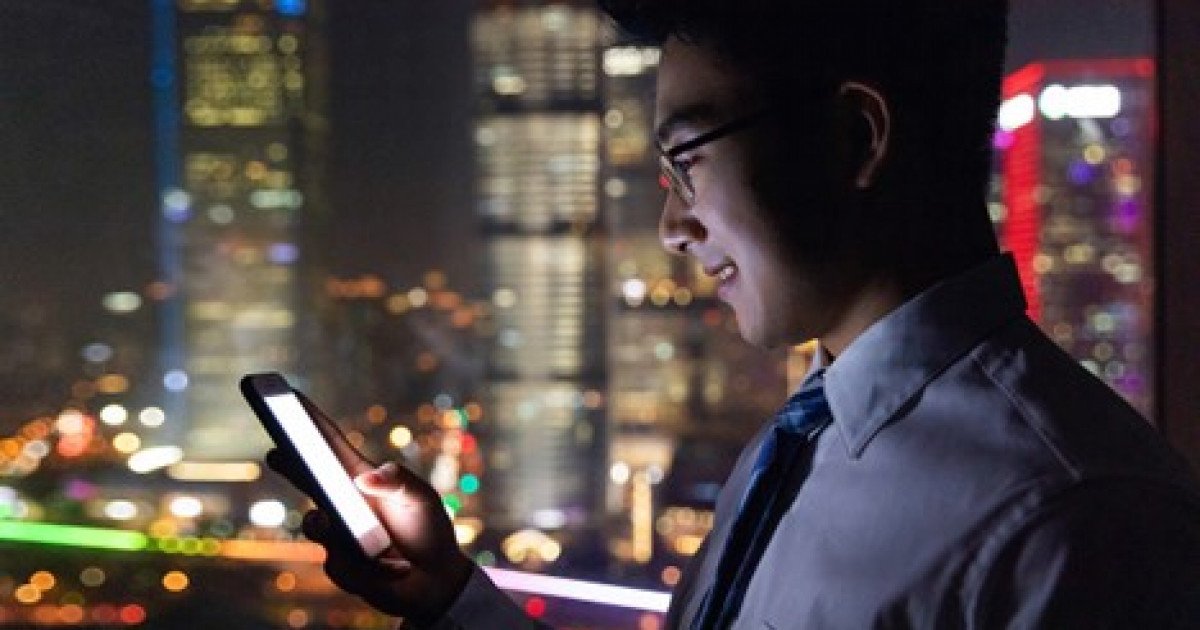 Экс-президенттің телефонына хакерлік шабуыл жасалды