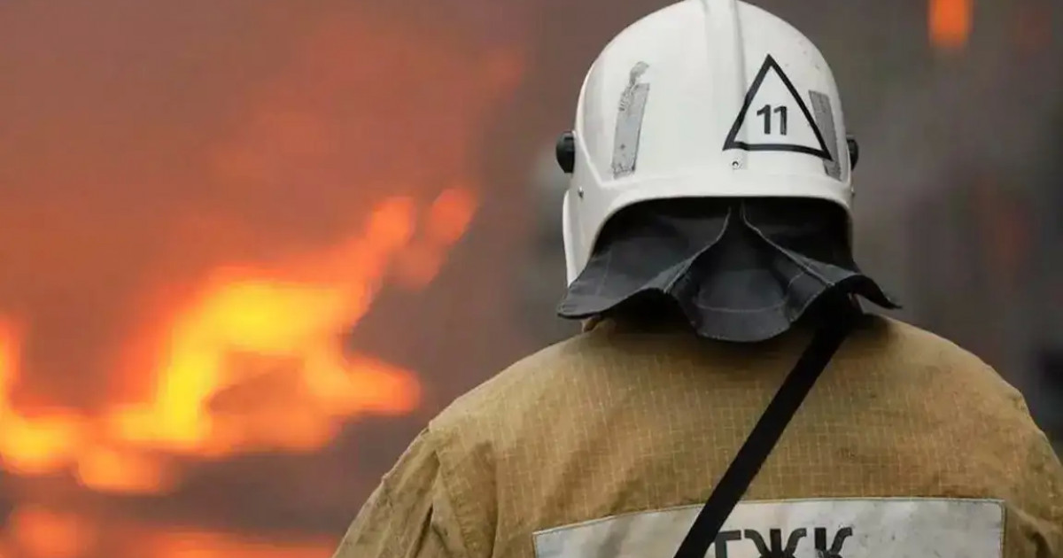 Елордада жатақханада шыққан өрт салдарынан бес адам уланып қалды