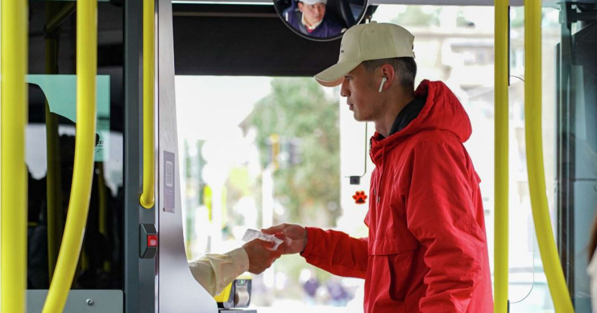 Қоғамдық көлік төңірегіндегі түйткіл