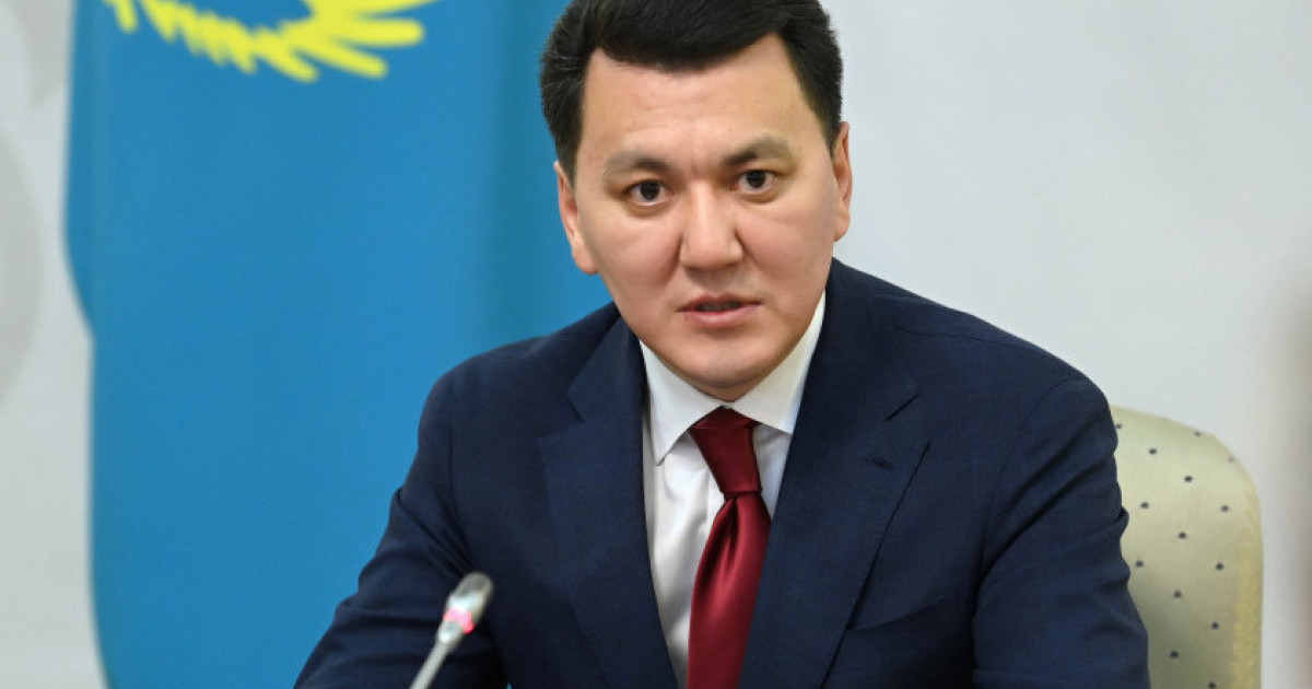 «Неге 400 күн?»: Ерлан Қарин АЭС-ке қатысты науқанның ұзақ болу себебін түсіндірді