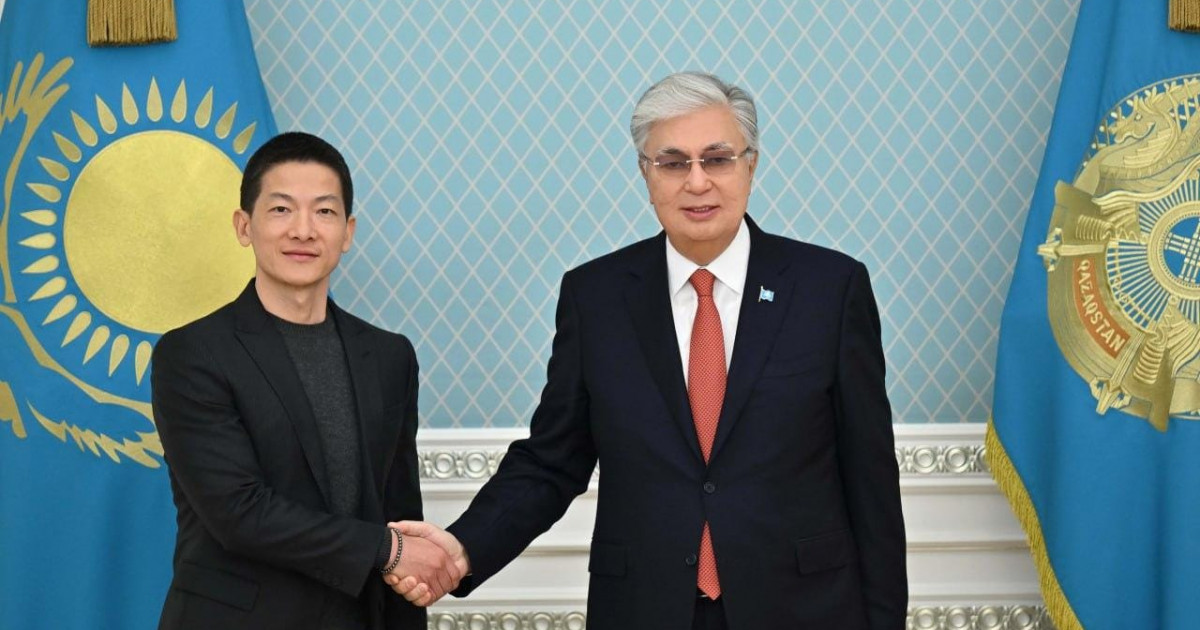 Президент G42 компаниясының басқарма төрағасы Пенг Сяомен кездесті