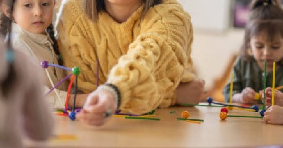 Шымкентте баланы ұрып-соққан тәрбиеші жазаланбайтын болды