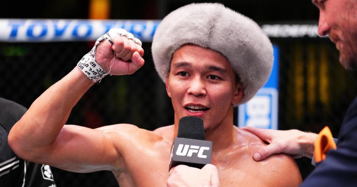 UFC: Асу Алмабаев қарсыласын қапы қалдырды