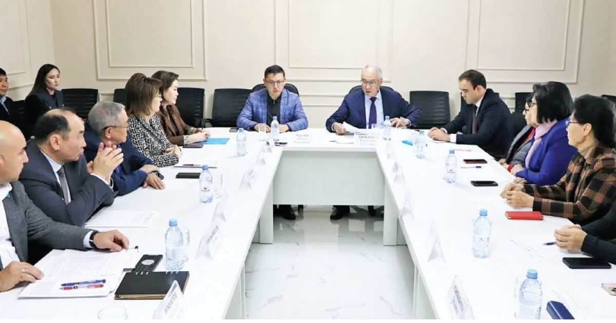 Жуалыдағы көшпелі жиын