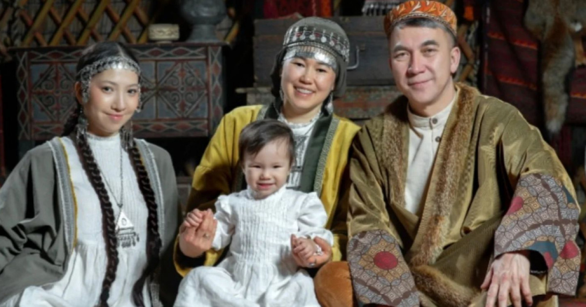 Ата мен медбике арасындағы жыныстық қатынас Күйеуге шыққан әйелді қалай ұрдым