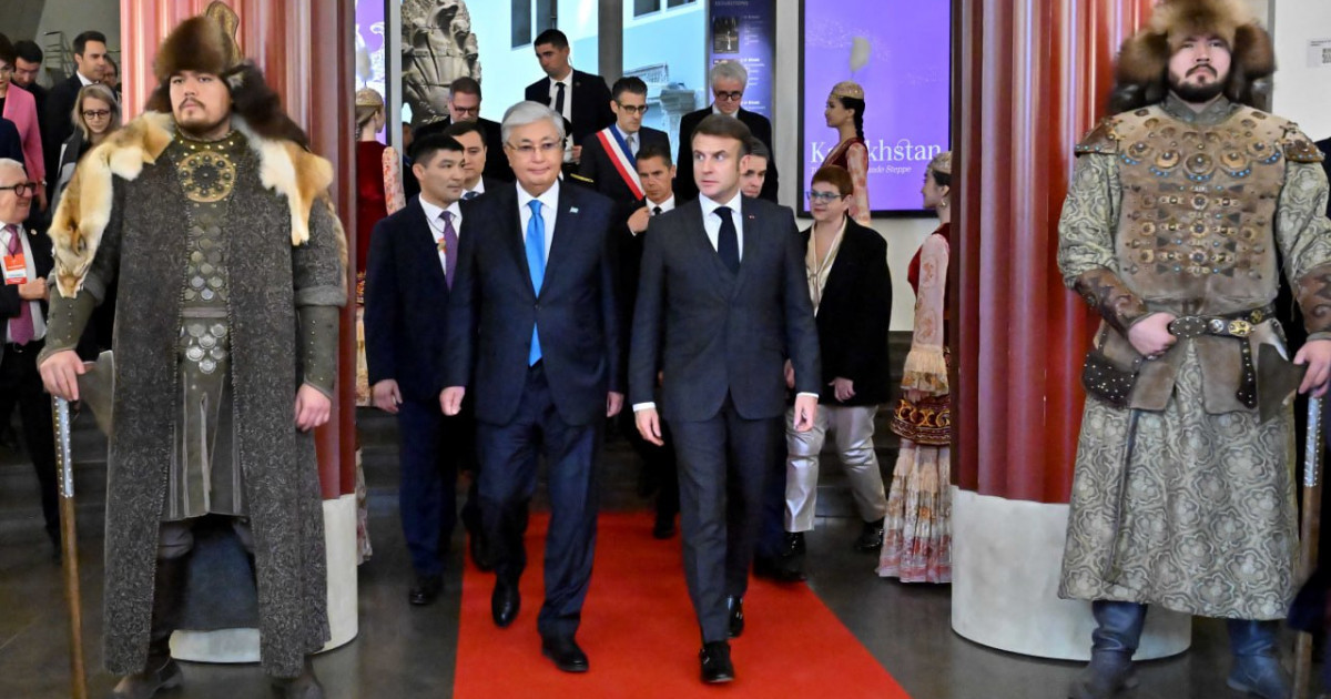 Қазақстан мен Франция президенттері Гиме азиялық өнер музейіне барды
