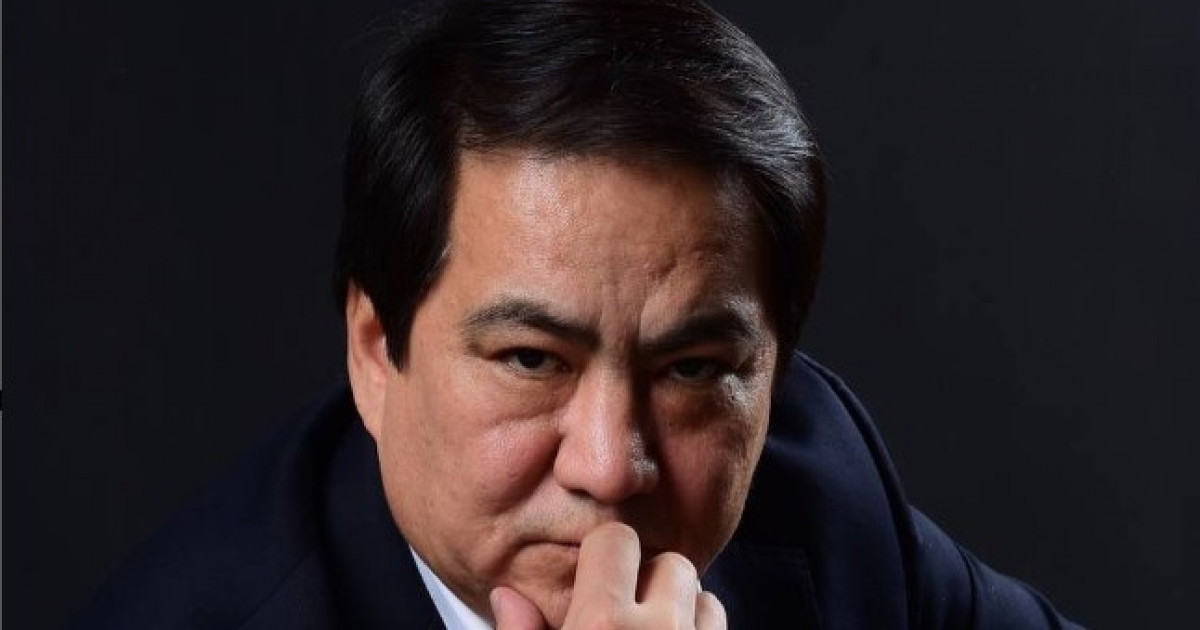 «Қазіргі әзіл-сықақтың деңгейі төмен, сатирик жоқ»: актер Асылбек Боранбай жанайқайын жеткізді