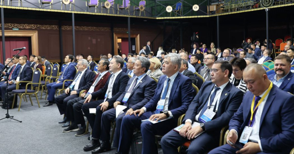 Әлемнің түкпір-түкпіріндегі дәрігерлер, ғалымдар мен инженерлер Қазақстанға келіп, өзекті мәселелерді талқылады