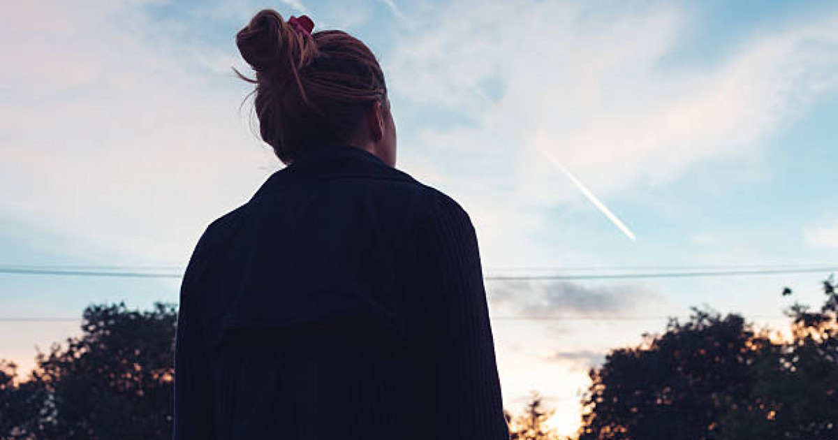 «Мешіттің дәретханасында тығылып өмір сүреді»: әйелдің сұмдық оқиғасы елді шошытты