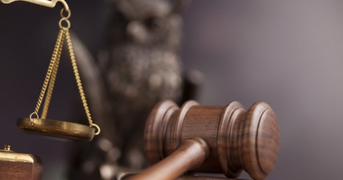 БҚО тұрғыны туған анасының үйі мен жер учаскесін тартып алған