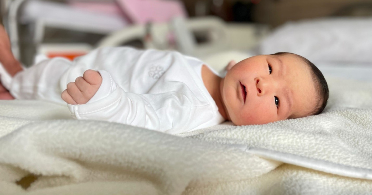 Экстракорпоралды ұрықтандыруға (ЭКО) қарағанда жылдам, қауіпсіз және арзан технологияның көмегімен тұңғыш сәби дүниеге келді